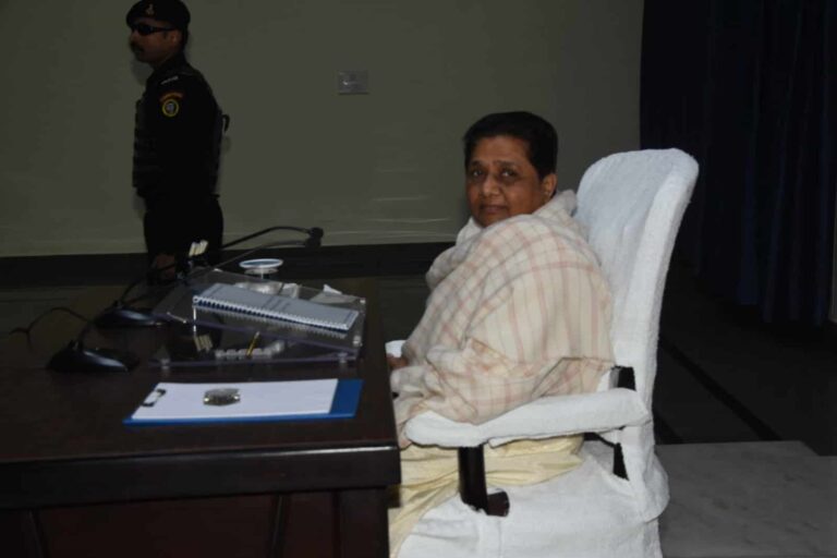 Mayawati (2)-min